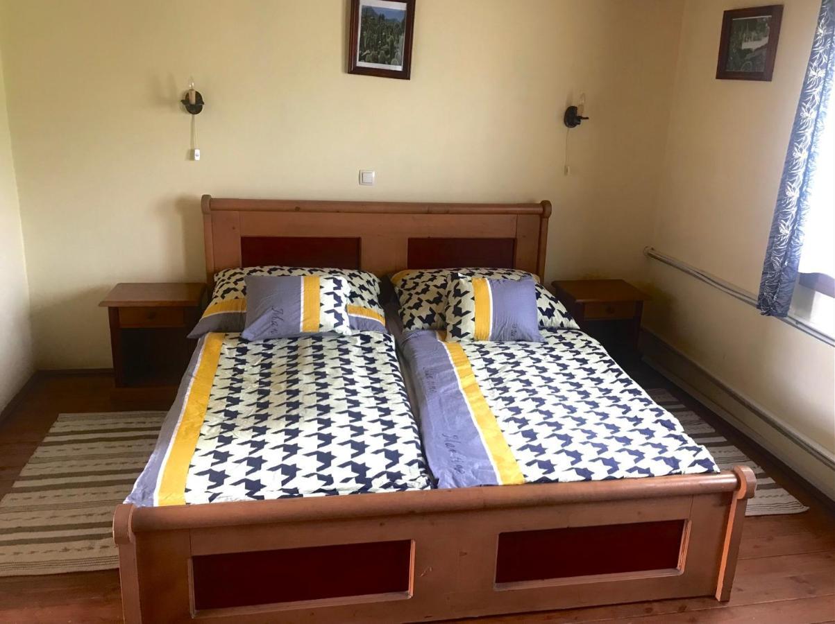 Convoy Panzio Bed & Breakfast Szajol Exterior photo